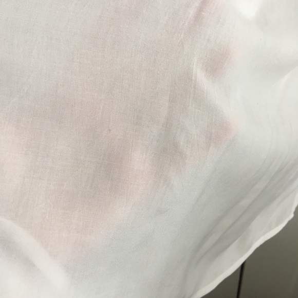 White top - Picture 4 of 7